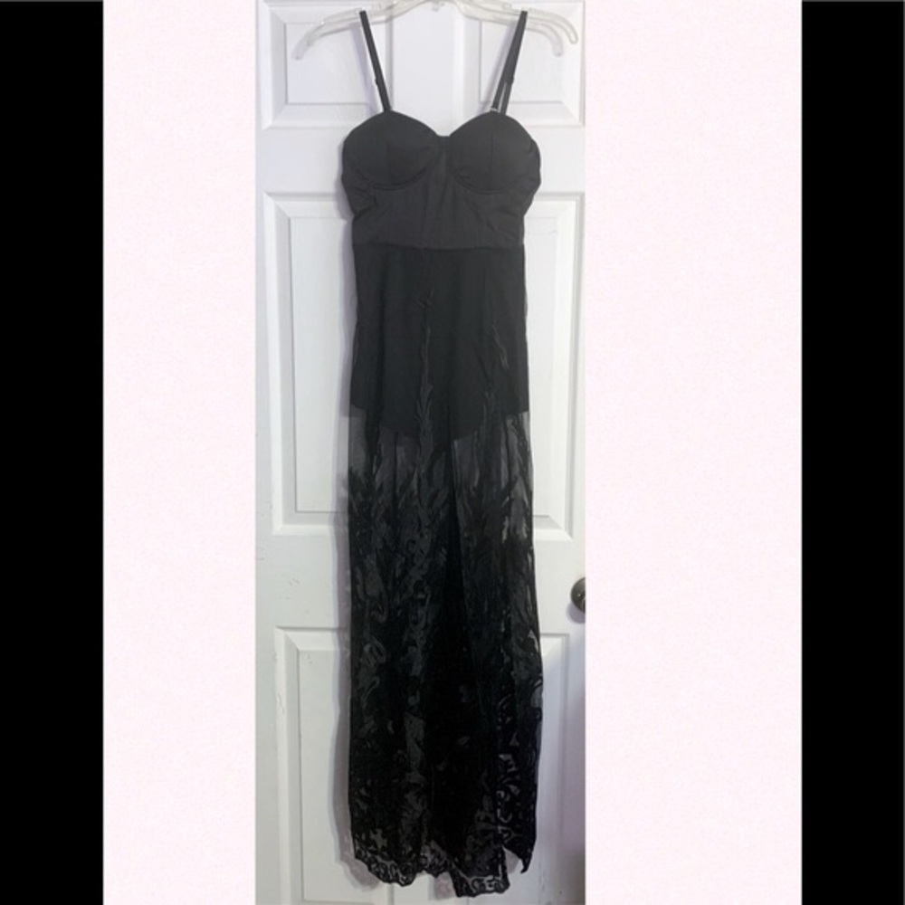 ❌DONATED❌Black Bustier With Lace Mesh Overlay Maxi Shorts Romper - Picture 5 of 17